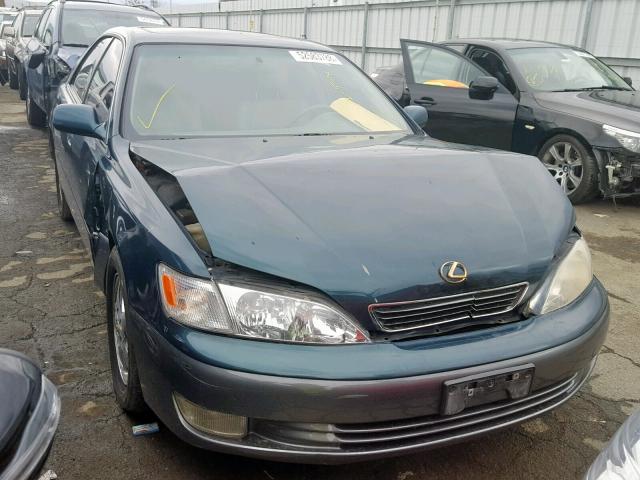 JT8BF28G3W5050776 - 1998 LEXUS ES 300 GREEN photo 1