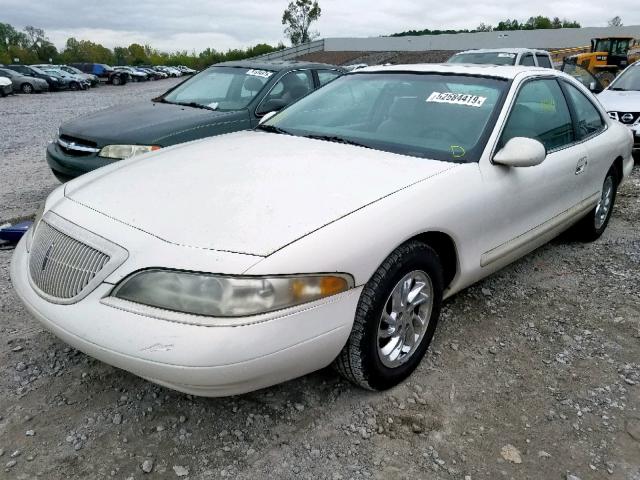 1LNFM92V6WY677071 - 1998 LINCOLN LS 白色 照片 2
