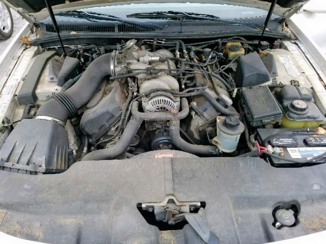 1LNFM92V6WY677071 - 1998 LINCOLN LS 白色 照片 7