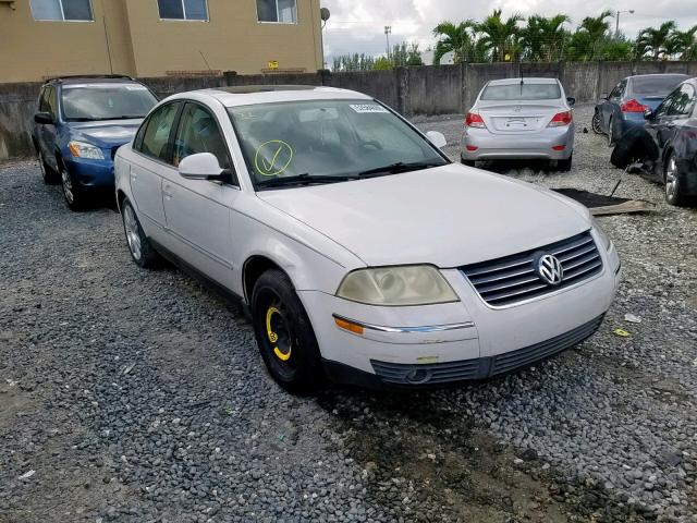 WVWAD63B75E024556 - 2005 VOLKSWAGEN PASSAT GLS WHITE photo 1