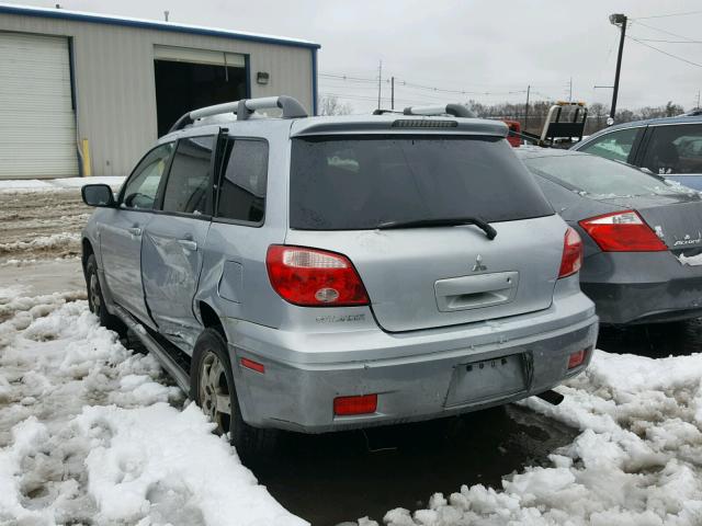 JA4LZ31FX6U027077 - 2006 MITSUBISHI OUTLANDER SILVER photo 3