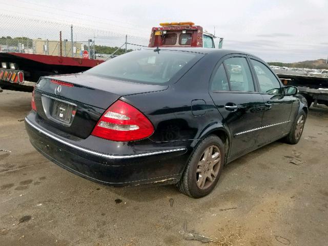 WDBUF65J05A680101 - 2005 MERCEDES-BENZ E 320 BLACK photo 4