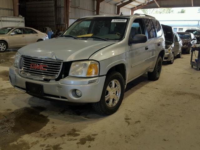 1GKDS13S172156324 - 2007 GMC ENVOY SILVER photo 2