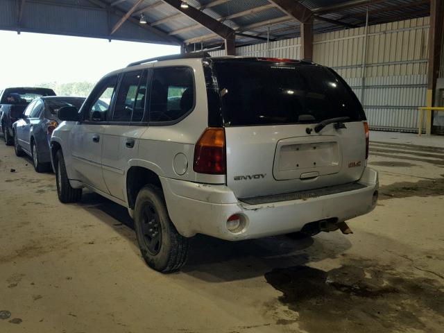 1GKDS13S172156324 - 2007 GMC ENVOY SILVER photo 3