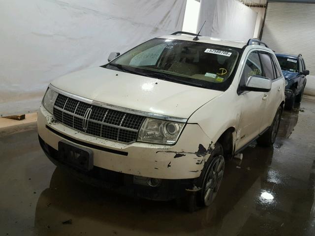 2LMDU88C87BJ09530 - 2007 LINCOLN MKX WHITE photo 2