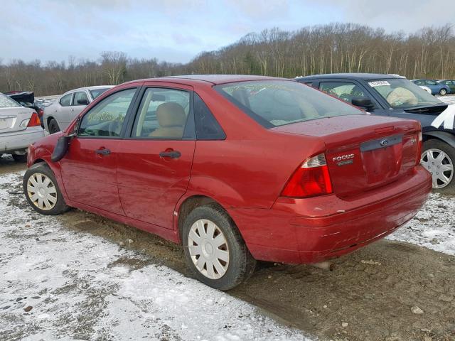 1FAFP34N15W181410 - 2005 FORD FOCUS ZX4 RED photo 3