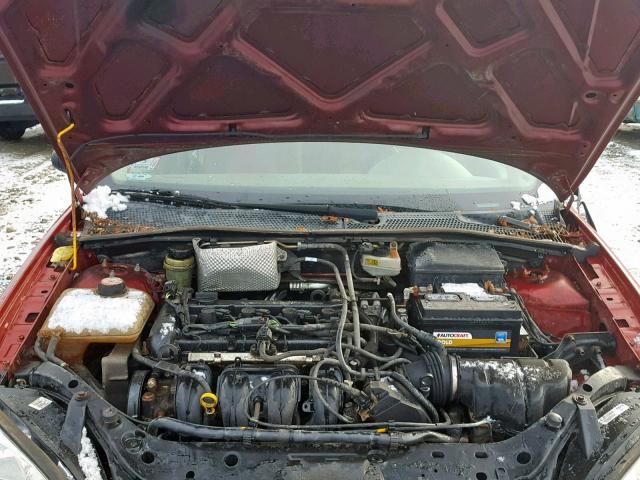 1FAFP34N15W181410 - 2005 FORD FOCUS ZX4 RED photo 7