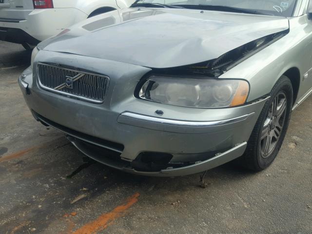 YV1SW592562561679 - 2006 VOLVO V70 2.5T GREEN photo 9