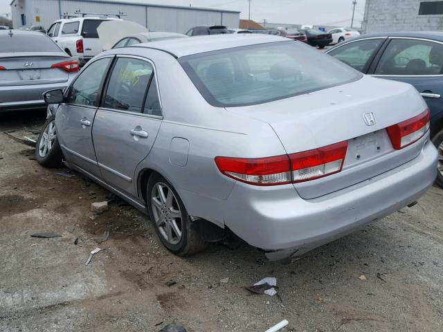 1HGCM66583A002800 - 2003 HONDA ACCORD SILVER photo 3