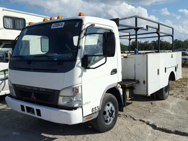 JL6BBH1S55K003321 - 2005 MITSUBISHI FE WHITE photo 2