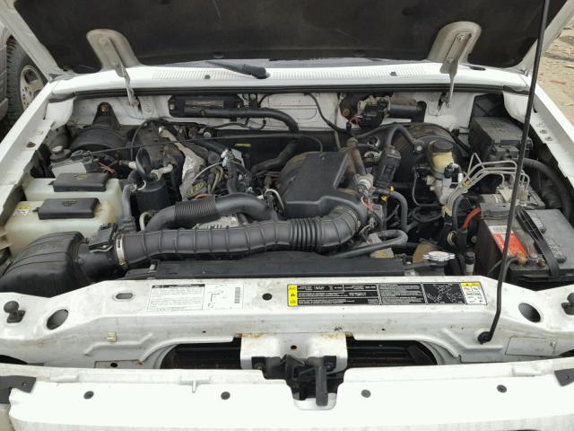 1FTYR10UX2PB19783 - 2002 FORD RANGER WHITE photo 7