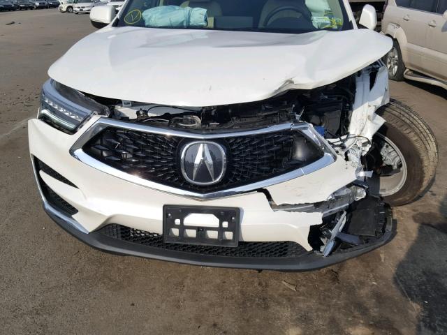 5J8TC2H39KL001018 - 2019 ACURA RDX WHITE photo 7