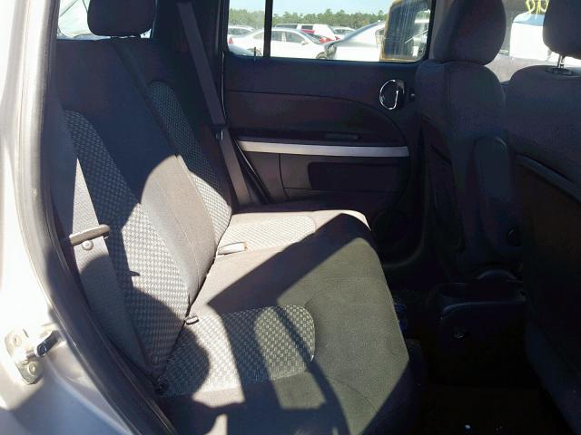 3GNCA13D58S662733 - 2008 CHEVROLET HHR LS SILVER photo 6