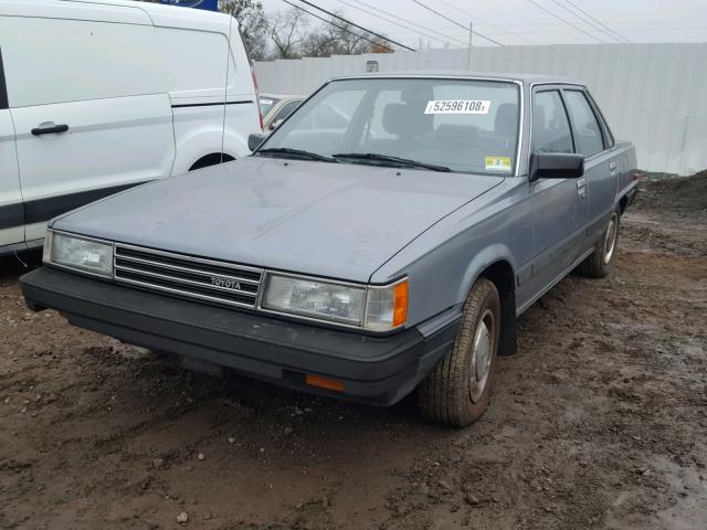 JT2SV12E2G0428583 - 1986 TOYOTA CAMRY DLX SILVER photo 2