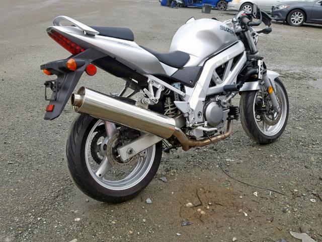 JS1VP53A332100485 - 2003 SUZUKI SV650 SILVER photo 4