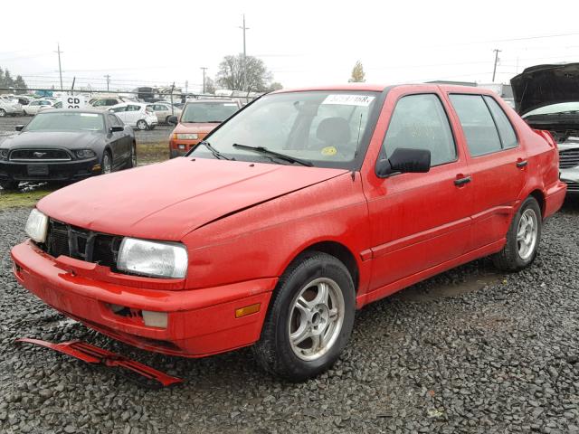 3VWRA81H3WM137086 - 1998 VOLKSWAGEN JETTA GL RED photo 2