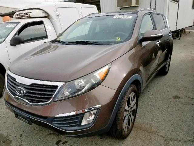 KNDPC3A25B7038020 - 2011 KIA SPORTAGE E BROWN photo 2