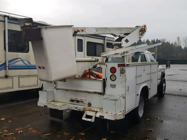 1GDKC34J9YF484694 - 2000 GMC SIERRA C35 WHITE photo 4