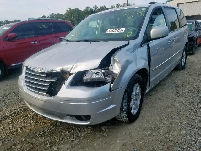 2A4RR5D19AR212720 - 2010 CHRYSLER TOWN & COU SILVER photo 2