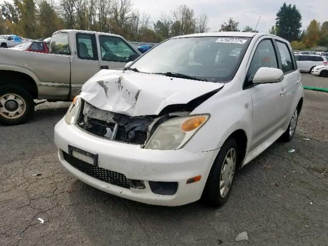 JTKKT624460169104 - 2006 TOYOTA SCION XA WHITE photo 2