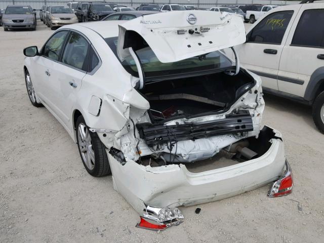 1N4BL3APXFC428068 - 2015 NISSAN ALTIMA 3.5 WHITE photo 3