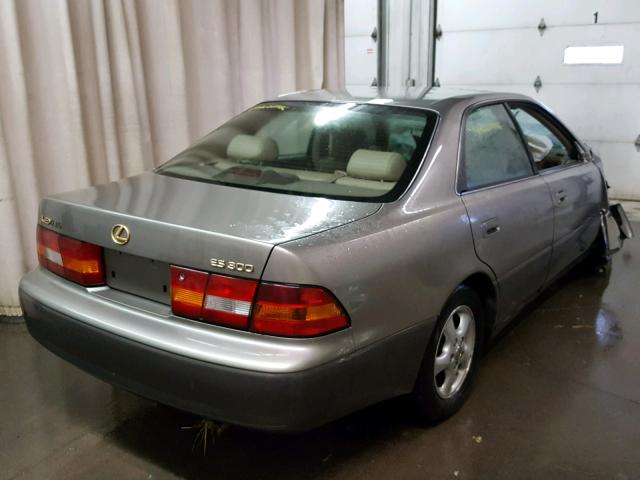 JT8BF22G6V0041364 - 1997 LEXUS ES 300 TAN photo 4