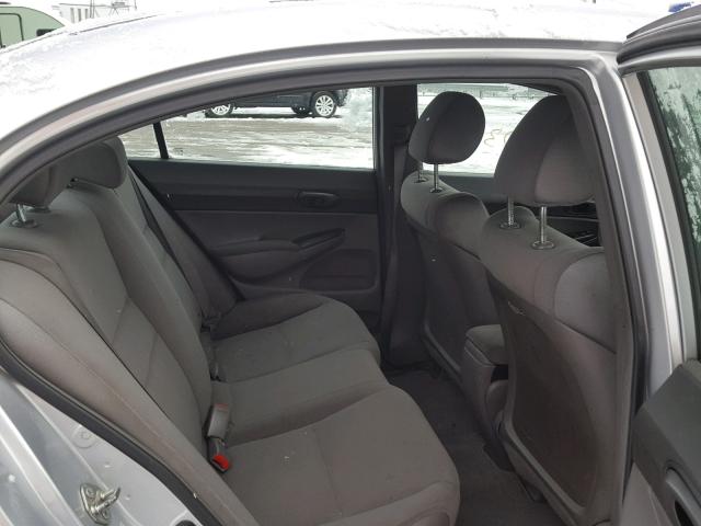 2HGFA16336H012793 - 2006 HONDA CIVIC DX V SILVER photo 6