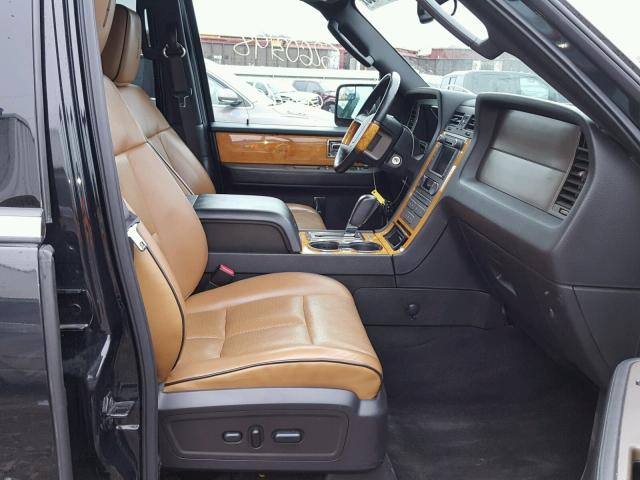 5LMJJ3J58CEL02892 - 2012 LINCOLN NAVIGATOR 黑色 照片 5