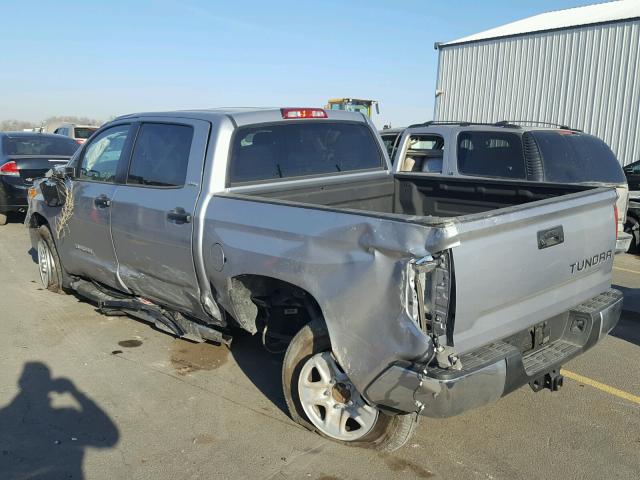 5TFEM5F17HX121618 - 2017 TOYOTA TUNDRA CRE SILVER photo 3