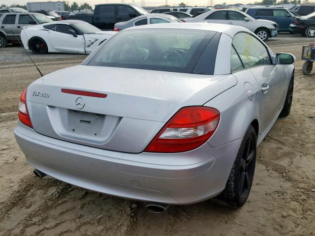 WDBWK56F76F125272 - 2006 MERCEDES-BENZ SLK 350 SILVER photo 4