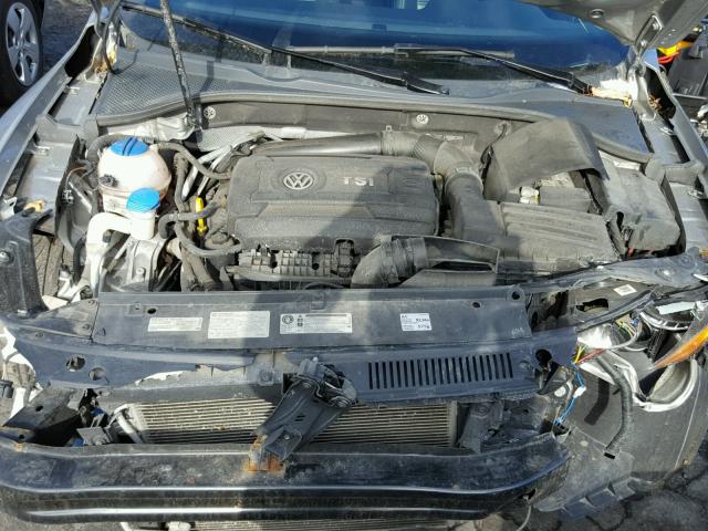 1VWAS7A36EC093352 - 2014 VOLKSWAGEN PASSAT S SILVER photo 7