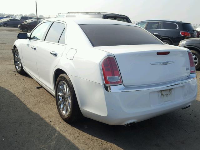 2C3CCACG5CH249921 - 2012 CHRYSLER 300 LIMITE WHITE photo 3