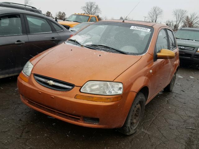 KL1TD62625B295904 - 2005 CHEVROLET AVEO BASE Narıncı foto 2
