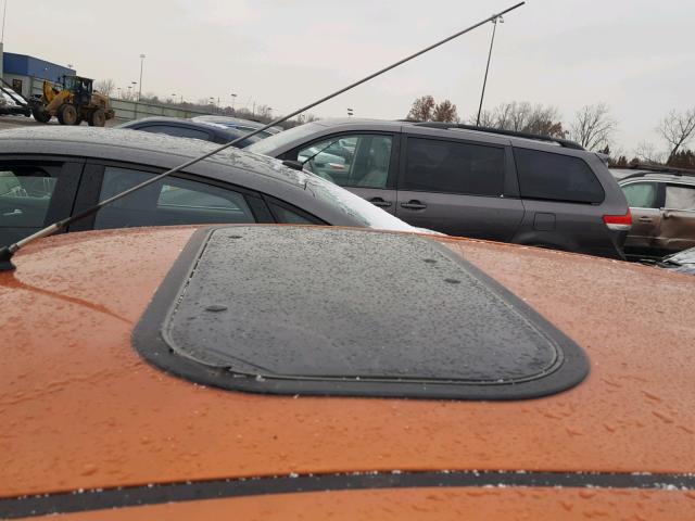 KL1TD62625B295904 - 2005 CHEVROLET AVEO BASE Narıncı foto 9