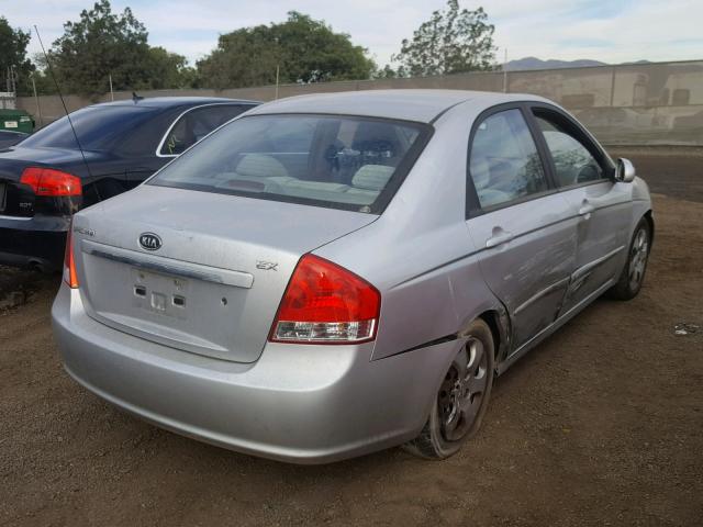 KNAFE222995667443 - 2009 KIA SPECTRA EX SILVER photo 4