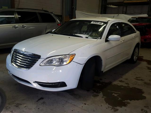 1C3CCBAB7CN248631 - 2012 CHRYSLER 200 LX WHITE photo 2