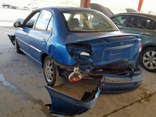 KNADC125546315240 - 2004 KIA RIO BLUE photo 3