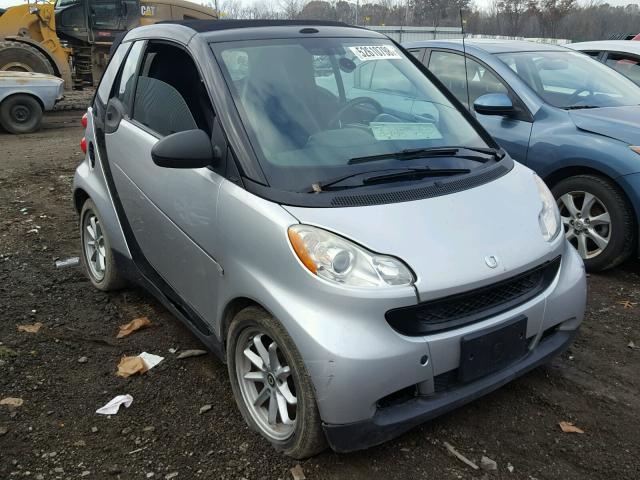 WMEEK31X08K150558 - 2008 SMART FORTWO PAS 银色 照片 1