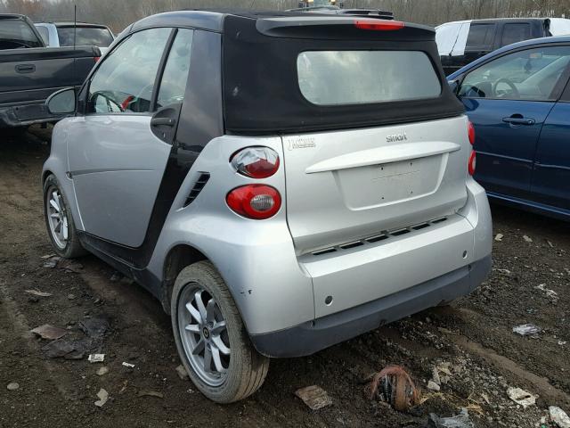 WMEEK31X08K150558 - 2008 SMART FORTWO PAS 银色 照片 3