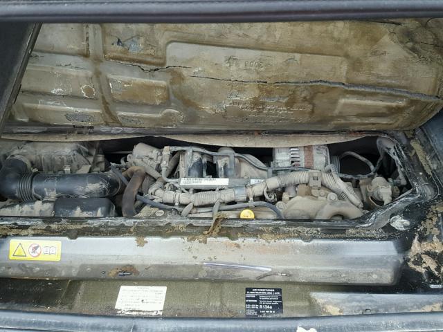 WMEEK31X08K150558 - 2008 SMART FORTWO PAS 银色 照片 7