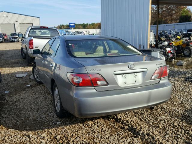 JTHBF30G020023365 - 2002 LEXUS ES 300 GREEN photo 3