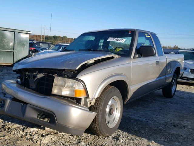 1GTCS195218103869 - 2001 GMC SONOMA SILVER photo 2