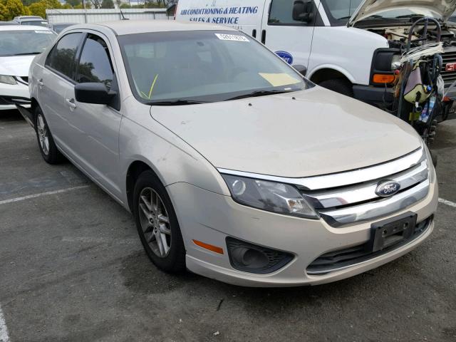 3FAHP0GAXAR318390 - 2010 FORD FUSION S GOLD photo 1