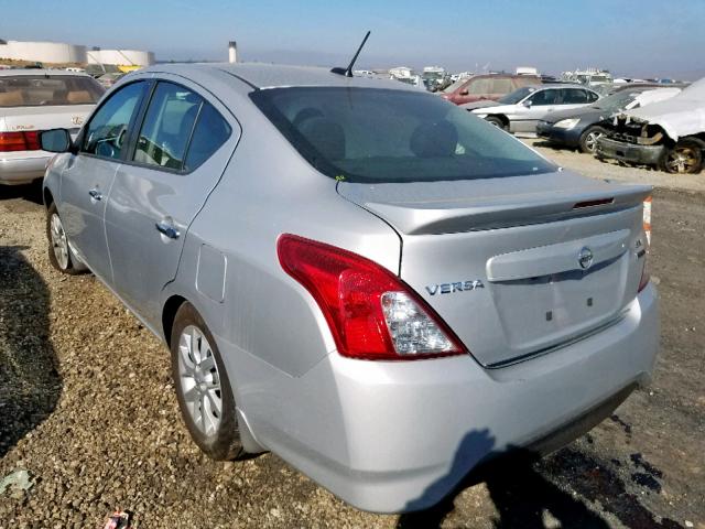 3N1CN7AP7HL828521 - 2017 NISSAN VERSA S SILVER photo 3