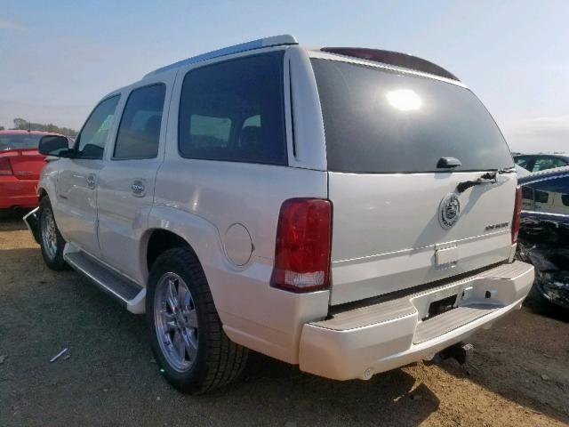 1GYEK63N46R119761 - 2006 CADILLAC ESCALADE L WHITE photo 3