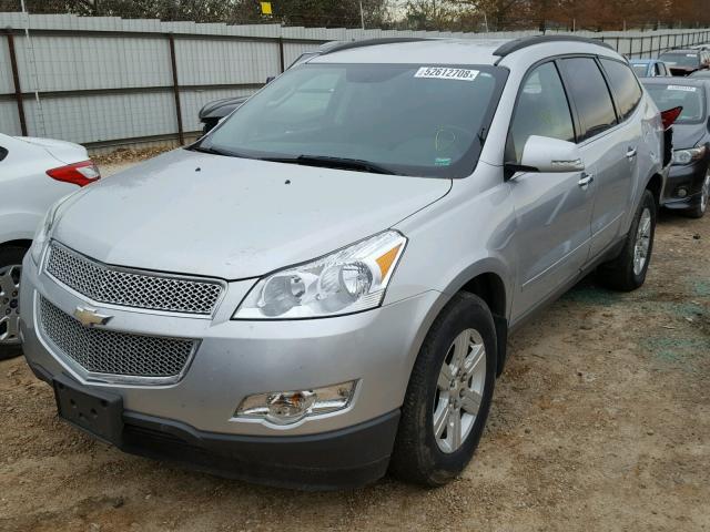 1GNKRGED3BJ324034 - 2011 CHEVROLET TRAVERSE L SILVER photo 2