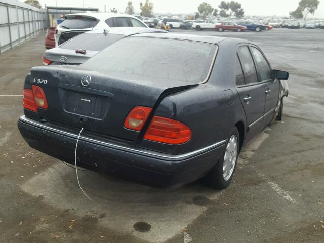 WDBJF65F7WA556357 - 1998 MERCEDES-BENZ E 320 BLUE photo 4