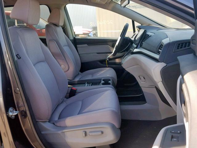 5FNRL6H52JB110679 - 2018 HONDA ODYSSEY EX GRAY photo 5