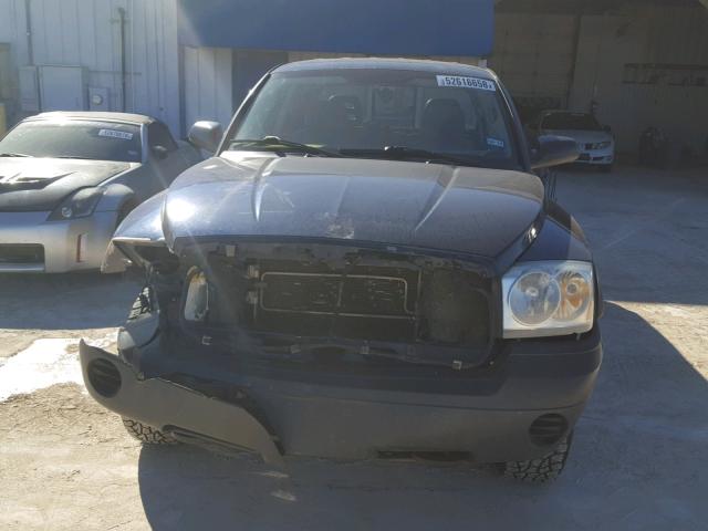 1D7HW28K66S671551 - 2006 DODGE DAKOTA QUA BLUE photo 9