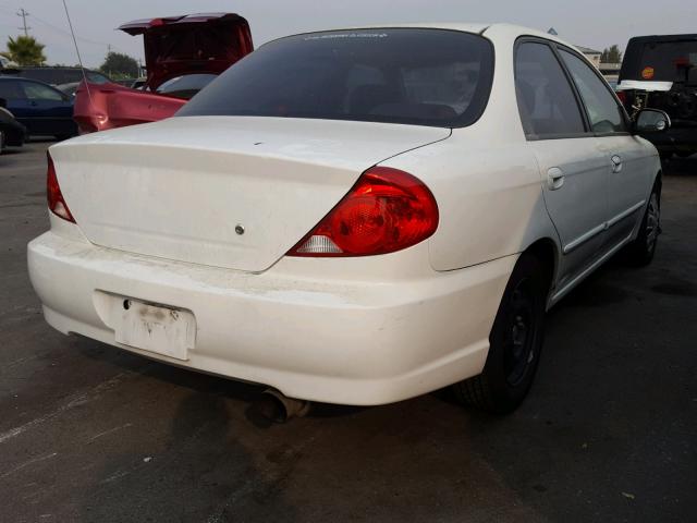 KNAFB121845315649 - 2004 KIA SPECTRA BA WHITE photo 4